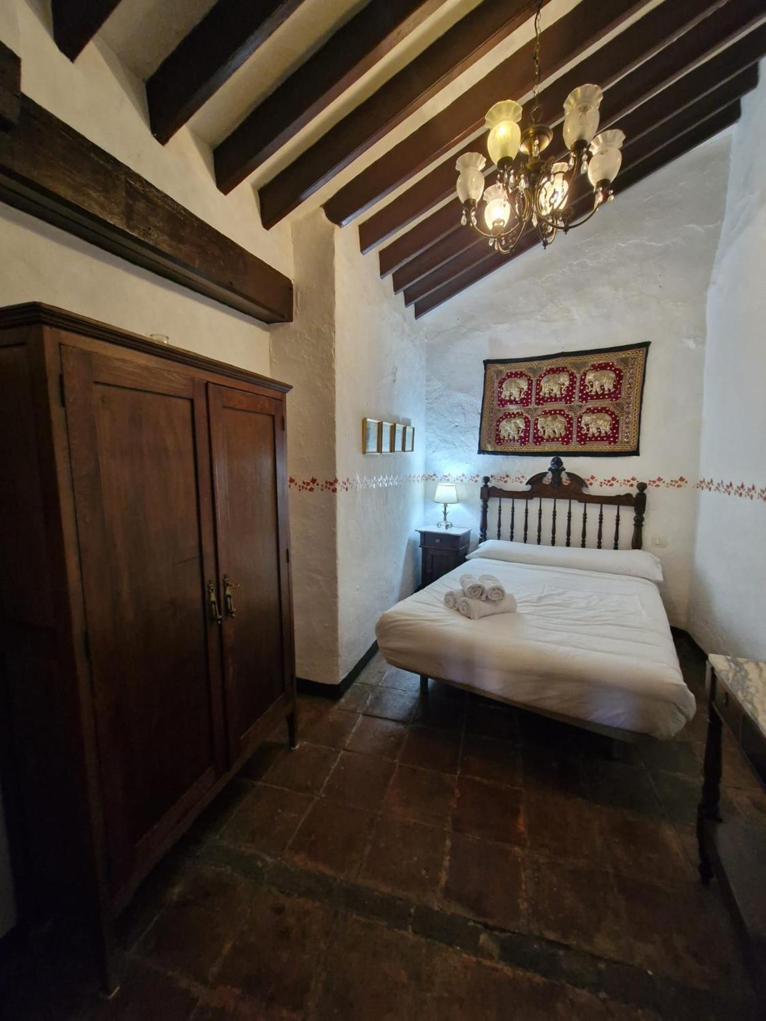 Hotel Rural Verde Oliva Comares Oda fotoğraf
